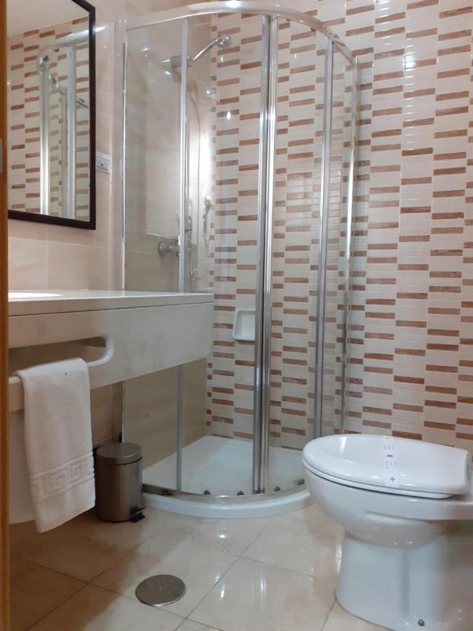 Hotel SQUARE Sertã Buitenkant foto
